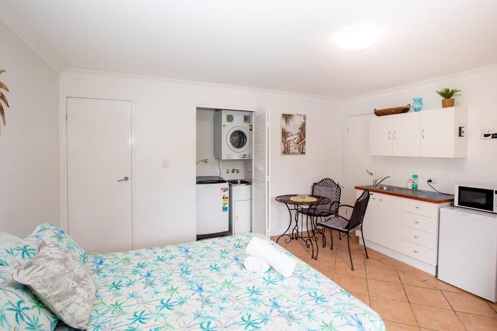Gorgeous Studio + 100M To Beach + Pool Point Lookout Ngoại thất bức ảnh